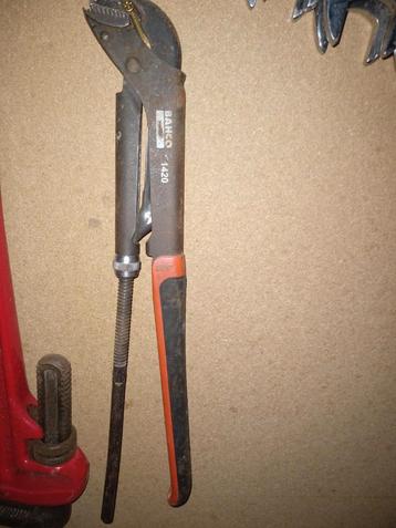 Pince grippe, Enlèvement, Comme neuf