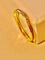 Gouden ring merk goud staat op foto’s met edelstenen, Goud, Goud, Met edelsteen, Kleiner dan 17