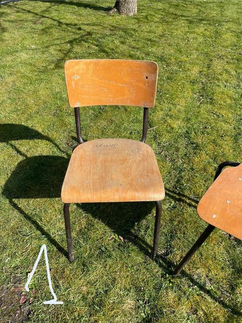 1 schoolstoel - op te knappen, Antiek en Kunst, Antiek | Meubels | Stoelen en Sofa's, Ophalen