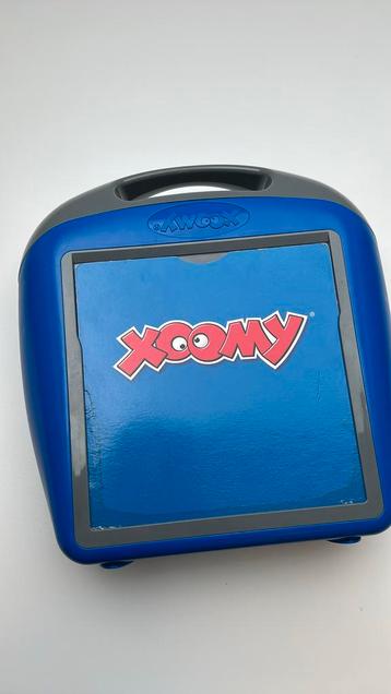 +++ Xoomy +++ beschikbaar voor biedingen