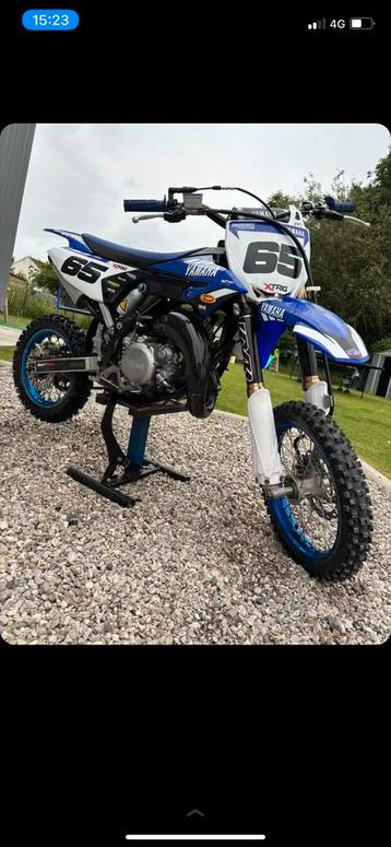 65 yz  disponible aux enchères