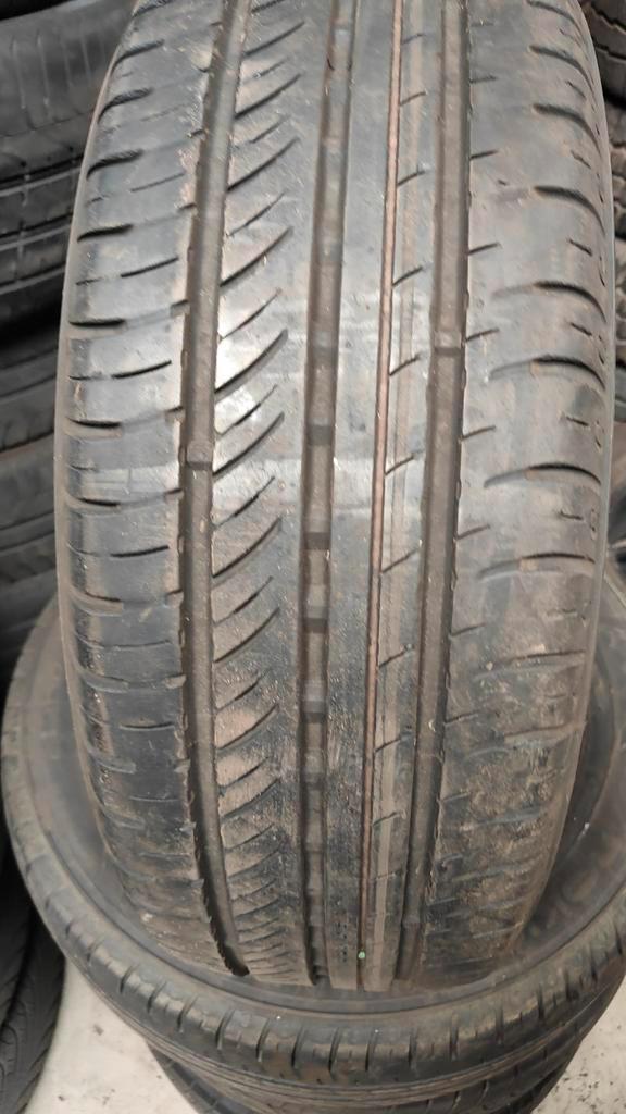 215/60r17c Nokian 50€ per stuk met plaatsen 21560r17c, Auto-onderdelen, Besturing, Ophalen of Verzenden
