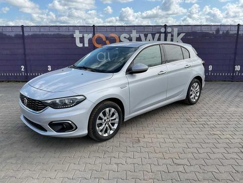 2020 - Fiat - Tipo - 1.6 Multijet - Personenauto, Auto's, Fiat, Bedrijf, Tipo, Overige brandstoffen, Overige carrosserie, Automaat