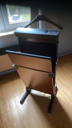 Presse à pantalons, Enlèvement, Comme neuf