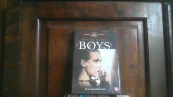 Boys (Winona Ryder) beschikbaar voor biedingen