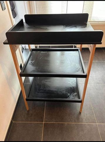 Table à langer  beschikbaar voor biedingen