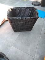 Rechthoekig mand in rotan met binnenin zwarte plastiek.xxl, Ophalen, Zo goed als nieuw, Rechthoekig, Mand
