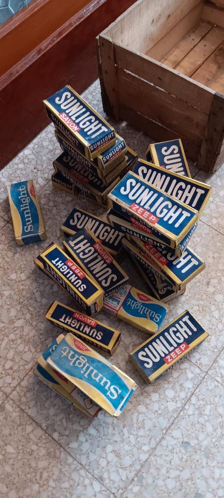 45 paquets de savon Sunlight (rétro), Collections, Rétro, Soins personnels, Enlèvement