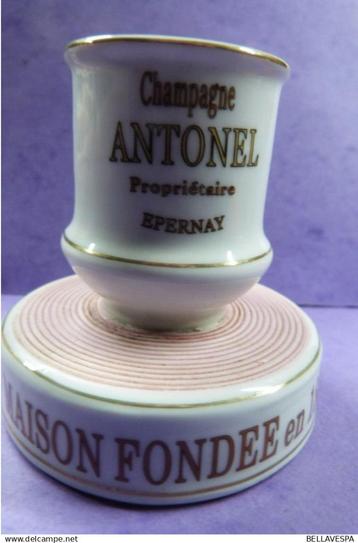 Porcelein fosfor lucifer houder champagne ANTONEL Epernay beschikbaar voor biedingen
