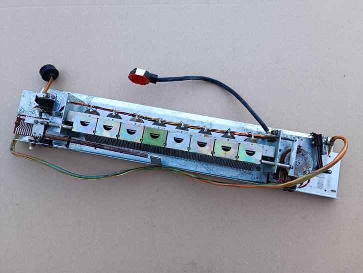 Geheugenbalk Emaphone Compact 112 (1963) jukebox, Verzamelen, Automaten | Jukeboxen, Verzenden