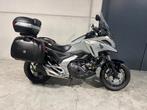 Honda NC750X DCT met veel extra's (bj 2023), Motoren, Motoren | Honda, 750 cc, Bedrijf, Meer dan 35 kW, Toermotor