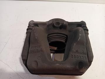 REMKLAUW LINKS VOOR Mercedes-Benz A (W176) (A0004216381) beschikbaar voor biedingen