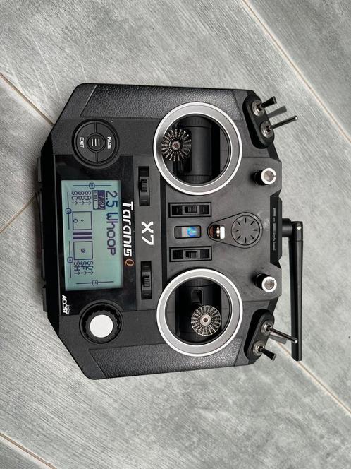 Taranis QX7 met 2x XM+ ontvangers, Hobby en Vrije tijd, Modelbouw | Radiografisch | Overige, Ophalen of Verzenden