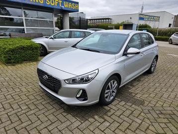 Hyundai i30 1.4i Twist ! ! ! CLIMATISATION, GARANTIE DE 12 M