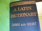 A Latin Dictionary  Founded on Andrews' edition of Freund's, Livres, Livres scolaires, Utilisé, Autres niveaux, Enlèvement ou Envoi