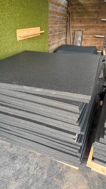 Gymvloer 25mm NIEUW beschikbaar voor biedingen