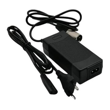Oplader TiCAD golftrolley 14.6V accu lithium beschikbaar voor biedingen