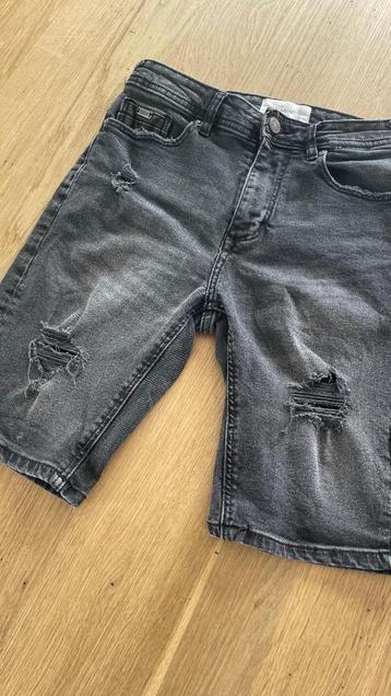 Pull&bear short man, Enlèvement ou Envoi, Comme neuf, Autres tailles, Pull & bear