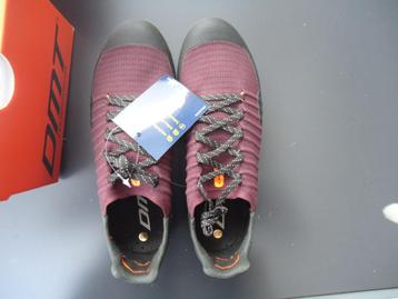Paar fietsschoenen DMT type SCARPE GK1 GRAVEL, maat: 39 beschikbaar voor biedingen