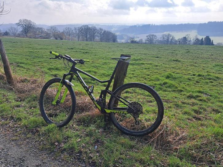 Scott Spark RC900 WorldCup - Maat Large, Fietsen en Brommers, Fietsen | Mountainbikes en ATB, Zo goed als nieuw, Heren, Overige merken