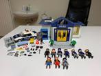 Playmobil Politie: Kantoor, auto en bakkluis, Ophalen of Verzenden, Gebruikt, Complete set