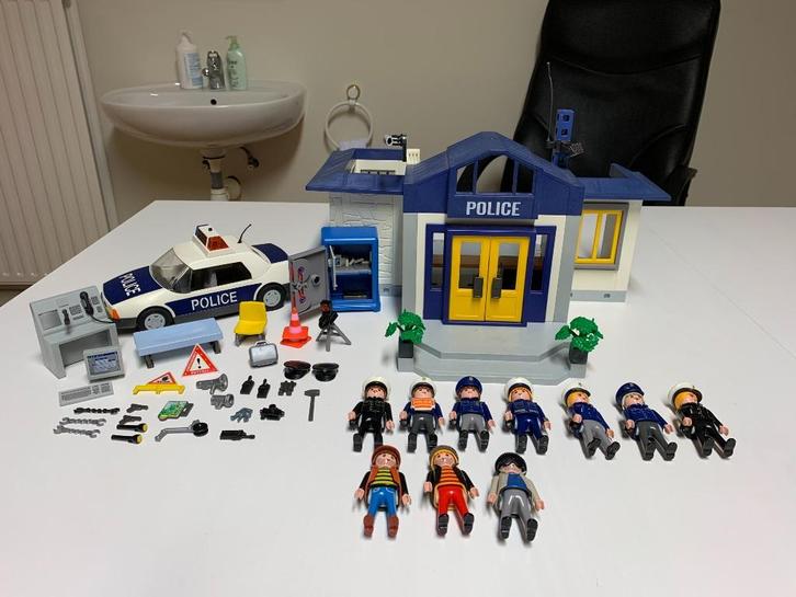 Playmobil Politie: Kantoor, auto en bakkluis, Enfants & Bébés, Jouets | Playmobil, Utilisé, Ensemble complet, Enlèvement ou Envoi