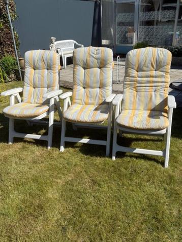 tuinzetels beschikbaar voor biedingen