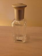 bouteille de parfum vide tommy hilfiger 30 ml, Bouteille de parfum, Utilisé, Enlèvement ou Envoi