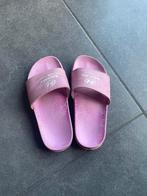 Slippers maat 33, Kinderen en Baby's, Kinderkleding | Schoenen en Sokken, Helly Webber, Overige typen, Meisje, Gebruikt