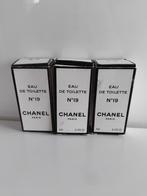 Chanel n 19 3 maal 4 ml miniatuur, Comme neuf, Enlèvement ou Envoi