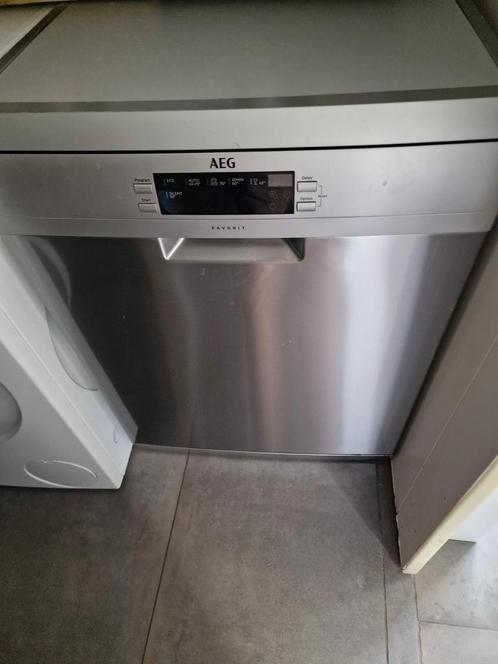 Vaatwasmachine AEG, XXL, weinig gebruikt, inbouw of vrijstaa, Huis en Inrichting, Keuken | Keukenbenodigdheden, Gebruikt, Ophalen