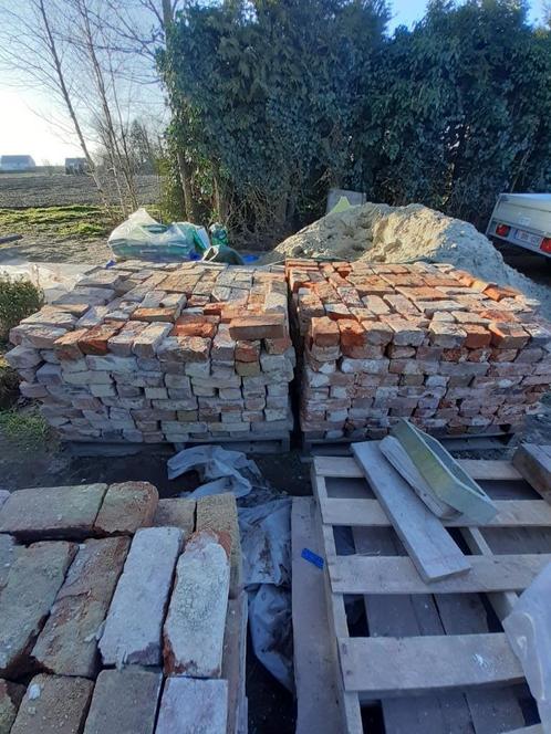 Scheldestenen en Beerse stenen en diversen, Doe-het-zelf en Bouw, Metselstenen, Ophalen
