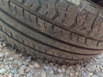 Deux pneus été Hankook optimo 185/60r15 beschikbaar voor biedingen