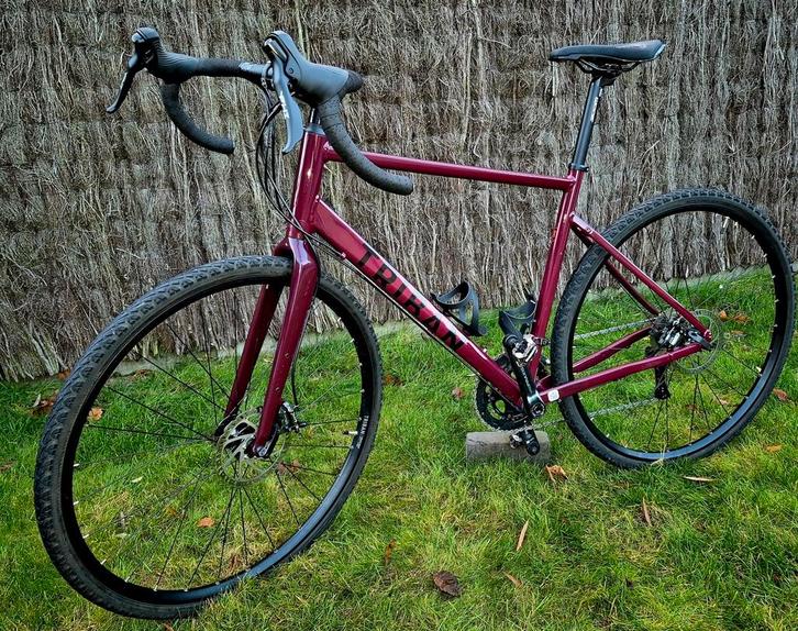 Gravelbike in perfecte staat!, Vélos & Vélomoteurs, Vélos | Hommes | Vélos de sport & Vélo de randonnée, Comme neuf, Autres marques