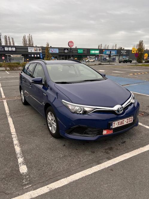 Toyota Auris Touring Sports Hybrid à vendre (EXPORT), Autos, Toyota, Particulier, Auris, ABS, Régulateur de distance, Airbags