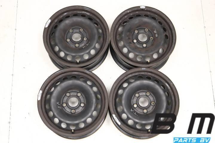 Originele 15 inch stalen velgen VW  Touran 1K0601027T, Auto-onderdelen, Banden en Velgen, Velg(en), Gebruikt