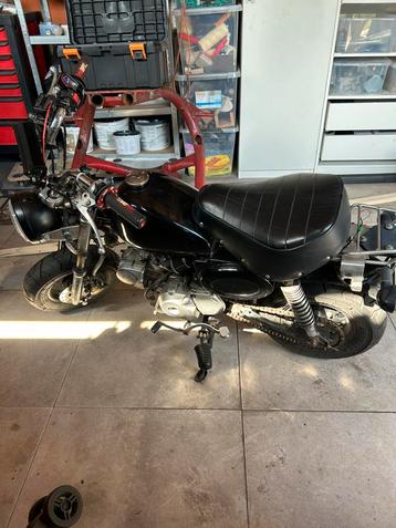 Monkey dax a klasse, Enlèvement, Utilisé, Carburateur
