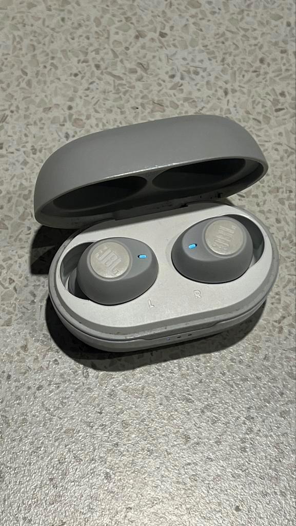 JBL TUNE 115TWS, Telecommunicatie, Mobiele telefoons | Oordopjes, Zo goed als nieuw, Bluetooth, Ophalen of Verzenden