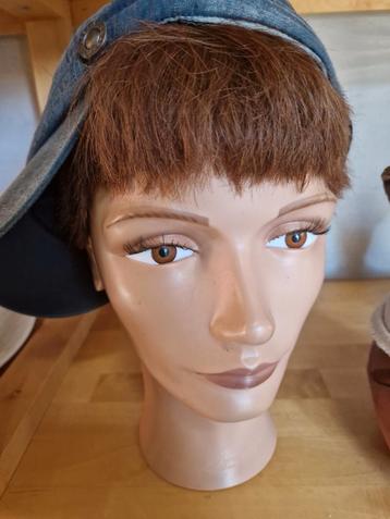 tête en plastique 27 cm hg 25€, Enlèvement ou Envoi, Utilisé