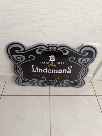 LINDEMANS Blikken Bierbord in mooie staat beschikbaar voor biedingen