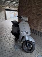 A klasse btc riva, Fietsen en Brommers, Ophalen, Benzine