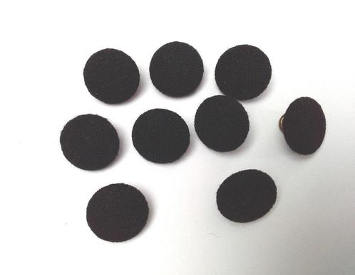 9 boutons de rechange Burberry noirs recouverts de  tissu, Hobby en Vrije tijd, Naaien en Fournituren, Gebruikt, Knoop of Knopen
