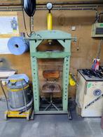 pers hydro, Ophalen, Gebruikt