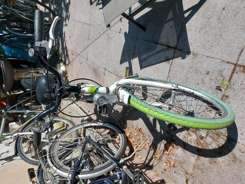 Jongerfiets 24 inch wit-Gron – 6 versnellingen 120€, Fietsen en Brommers, Fietsen | Jongens, 24 inch, Versnellingen, Ophalen of Verzenden