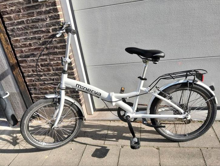 Minerva plooifiets vouwfiets wit, Fietsen en Brommers, Fietsen | Vouwfietsen, Zo goed als nieuw, Versnellingen, Ophalen