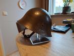 2 Zweedse helmen m26, Verzamelen, Militaria | Tweede Wereldoorlog, Ophalen of Verzenden, Landmacht, Helm of Baret