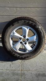 Yokohama winterbanden 215/70, Auto-onderdelen, Banden en Velgen, Ophalen, Banden en Velgen, Winterbanden, Personenwagen