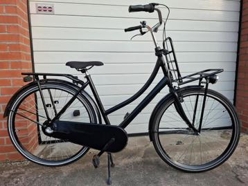 Mooie damesfiets beschikbaar voor biedingen