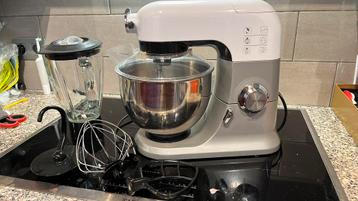 Keukenrobot beschikbaar voor biedingen