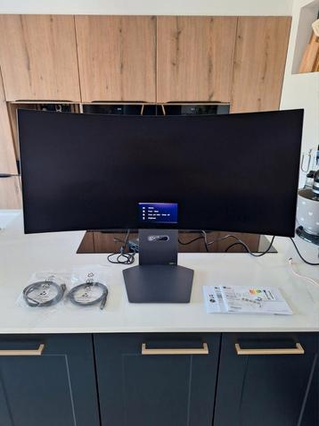 LG UltraGear OLED 34GS95QE-B monitor beschikbaar voor biedingen